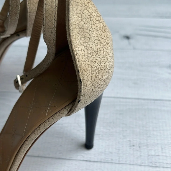 Vintage CHANEL 2005 D’Orsay Beige Pumps Size 38/8 - Picture 5 of 14